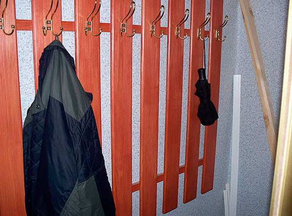 Auch diese kleinen Blutsauger können einfach auf der Kleidung einer Person in die Wohnung gelangen. Auch diese kleinen Blutsauger können einfach auf der Kleidung einer Person in die Wohnung gelangen.