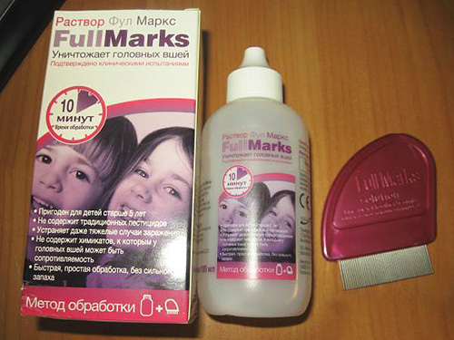 Im Set zur Läusebekämpfung Ful Marks ist nicht nur die Lösung selbst enthalten, sondern auch ein praktischer Kamm zum Auskämmen von Läusen und Nissen Im Set zur Läusebekämpfung Ful Marks ist nicht nur die Lösung selbst enthalten, sondern auch ein praktischer Kamm zum Auskämmen von Läusen und Nissen