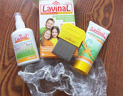 Das Läusespray Lavinal enthält natürliche Inhaltsstoffe. Das Läusespray Lavinal enthält natürliche Inhaltsstoffe.