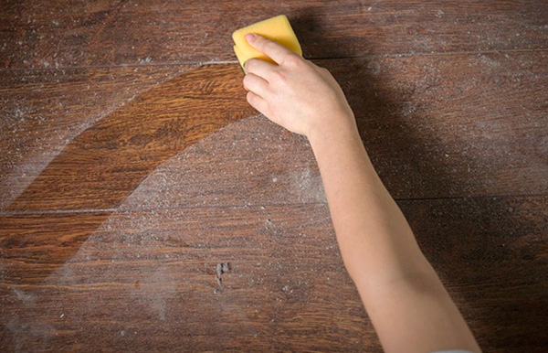 Es ist wichtig, die Milbenanzahl nicht nur im Bett, sondern in der gesamten Wohnung zu reduzieren, indem regelmäßig Staub entfernt wird. Es ist wichtig, die Milbenanzahl nicht nur im Bett, sondern in der gesamten Wohnung zu reduzieren, indem regelmäßig Staub entfernt wird.