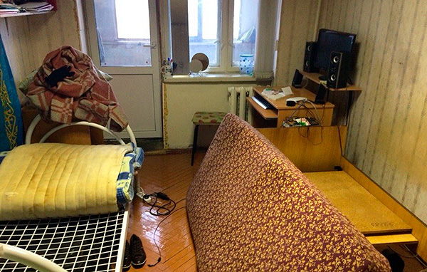 Avant l'arrivée des employés du service de désinsectisation, l'appartement doit être préparé pour le traitement. Avant l'arrivée des employés du service de désinsectisation, l'appartement doit être préparé pour le traitement.