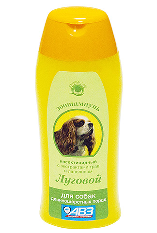 Le shampooing Lougovoy contient, outre l'insecticide, des extraits de plantes et de la lanoline