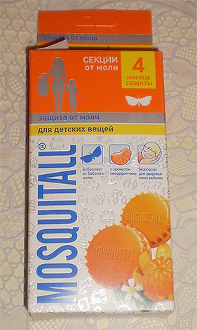 Plaques anti-mites à coller au mur Plaques anti-mites à coller au mur