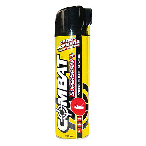 L'aérosol Combat Superspray est utilisé avec succès à la maison pour se débarrasser des punaises de lit et autres insectes rampants.