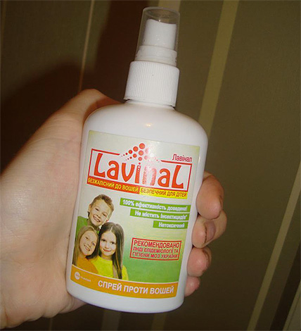 Le spray anti-poux Lavinal est à base de composants végétaux.