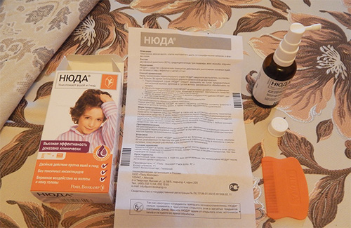 Selon les instructions, lors de la pulvérisation du produit Niouda, il faut éviter soigneusement tout contact avec les yeux. Selon les instructions, lors de la pulvérisation du produit Niouda, il faut éviter soigneusement tout contact avec les yeux.