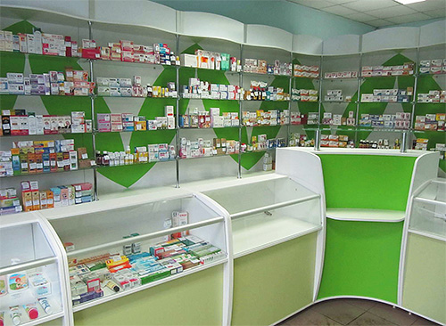 La diversité des traitements contre les poux proposés aujourd'hui en pharmacie peut dérouter n'importe qui. La diversité des traitements contre les poux proposés aujourd'hui en pharmacie peut dérouter n'importe qui
