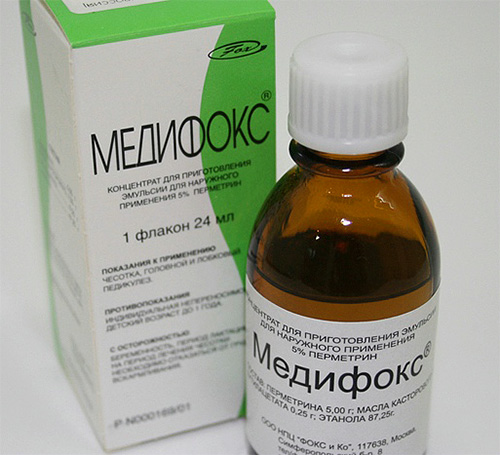 Le médicament Médifox contient un puissant insecticide et ne doit pas être utilisé pour éliminer les poux chez les enfants. Le médicament Médifox contient un puissant insecticide et ne doit pas être utilisé pour éliminer les poux chez les enfants.