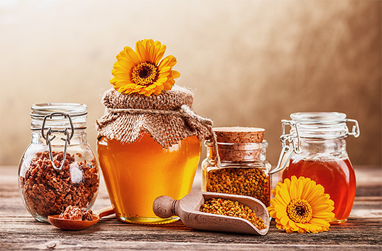 Du point de vue de la médecine moderne, tous les produits de l'apiculture ne sont pas aussi bénéfiques qu'on le croit généralement dans le public. Du point de vue de la médecine moderne, tous les produits de l'apiculture ne sont pas aussi bénéfiques qu'on le croit généralement dans le public.