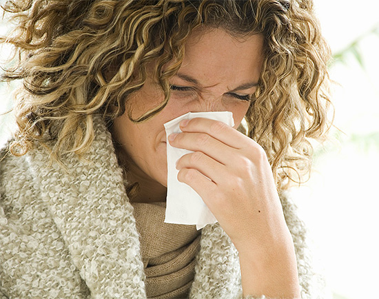 Une allergie aux blattes peut être la cause d'une congestion nasale prolongée. Une allergie aux blattes peut être la cause d'une congestion nasale prolongée.