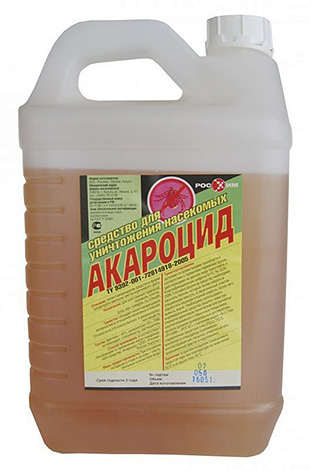 Produit pour la destruction des insectes et des tiques Akarocide